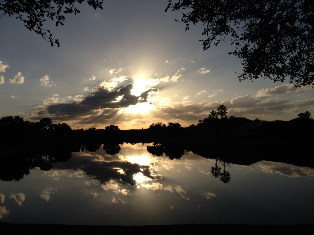 Photo of a sunset unedited using iPhone5 in Orlando, Florida.